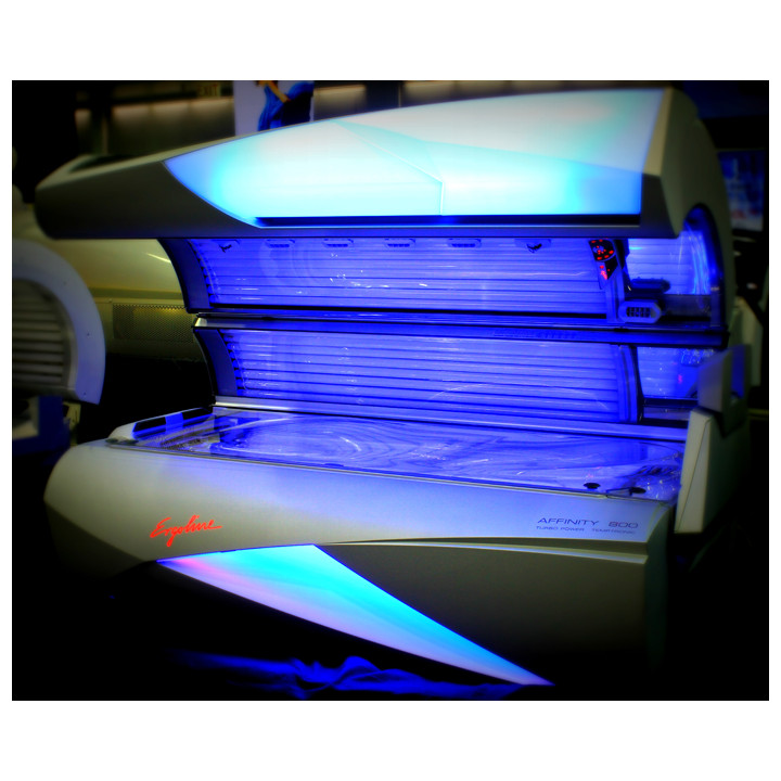 Affinity 800-s Turbo Power special version White design, RGB LED 